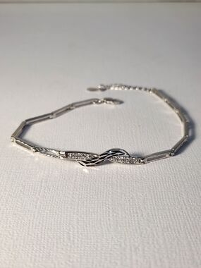 VTG 925 Sterling Silver Infinity Twist Bracelet 7 Inch CZ Accents